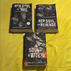 Harley Laroux Book Set